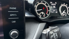 Skoda Fabia 1.0 MPI 80 SE Comfort 5dr Petrol Hatchback